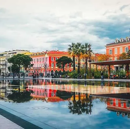 T2 Proche Tramway Et Plages * Nizza