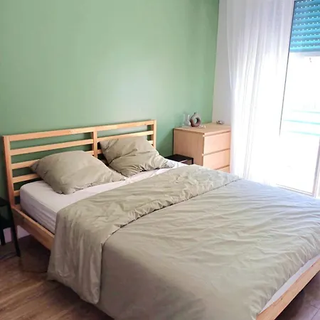 T2 Proche Tramway Et Plages