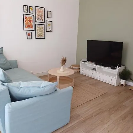 T2 Proche Tramway Et Plages Appartement *