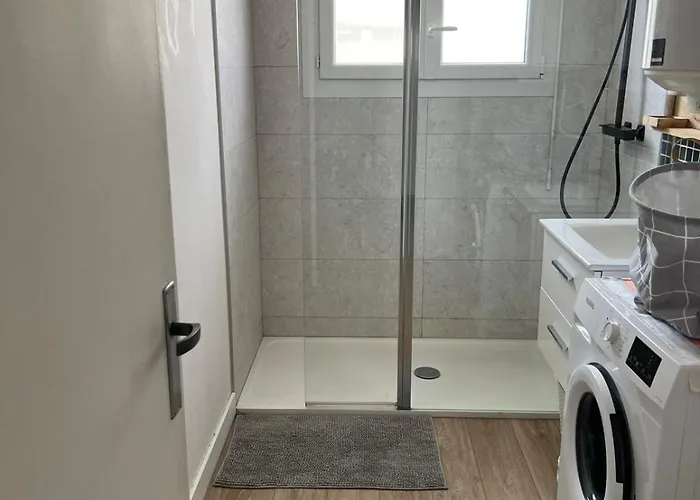 Appartement T2 Proche Tramway Et Plages