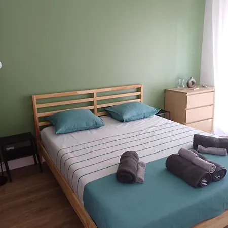 T2 Proche Tramway Et Plages * Nice